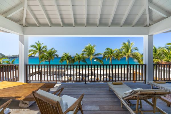 Villa Sand Club by the sea in St Barths, luxury waterfront villa on Flamands beach with private pool and oceanfront terraces.
