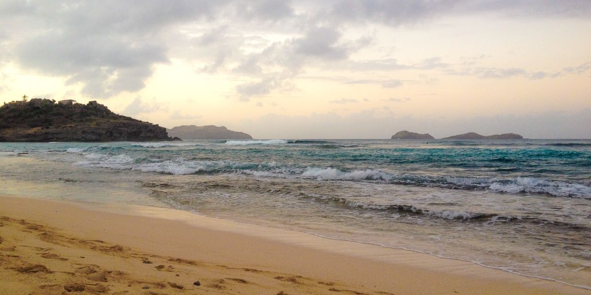 st-barts october wet season