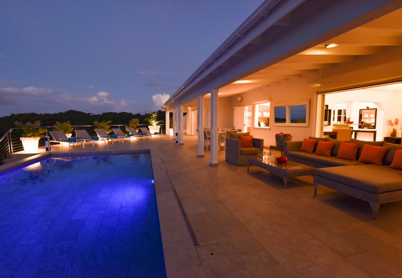 Villa en San Bartolomé -  Villa Au Coeur du Rocher San Bartolomé 3-bd