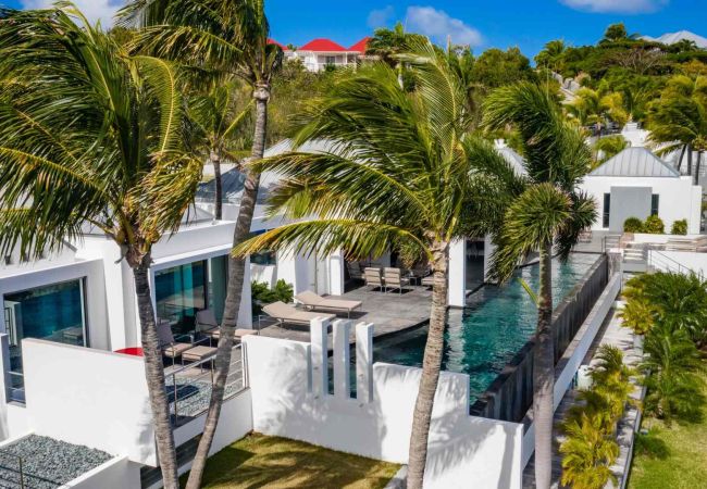 Villa Nirvana en St. Barths con piscina privada para 8 personas