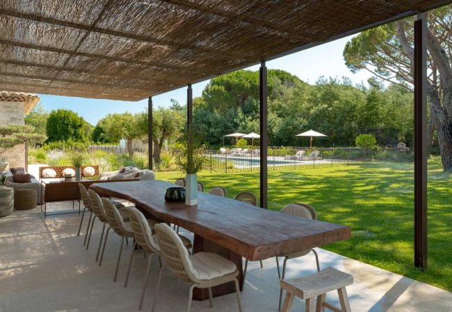 Villa en Ramatuelle - Villa Alocasia St Tropez Costa de Azul 5-bd Villa en Ramatuelle - Villa Alocasia St Tropez Costa de Azul 5-bd