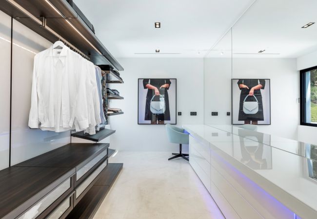 Villa en Ibiza - Villa Can Nemo Ibiza 6-bd Villa en Ibiza - Villa Can Nemo Ibiza 6-bd