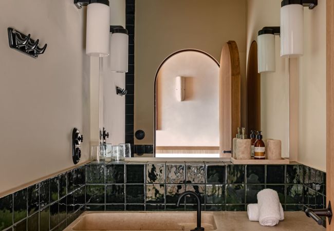 Villa en Gordes - Bastide Les Hauts de Gordes Lubéron 8-bd Villa en Gordes - Bastide Les Hauts de Gordes Lubéron 8-bd