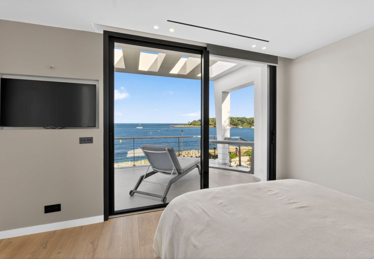 Villa en Antibes - Villa Houmoana Cap d'Antibes Costa de Azul 5-BD