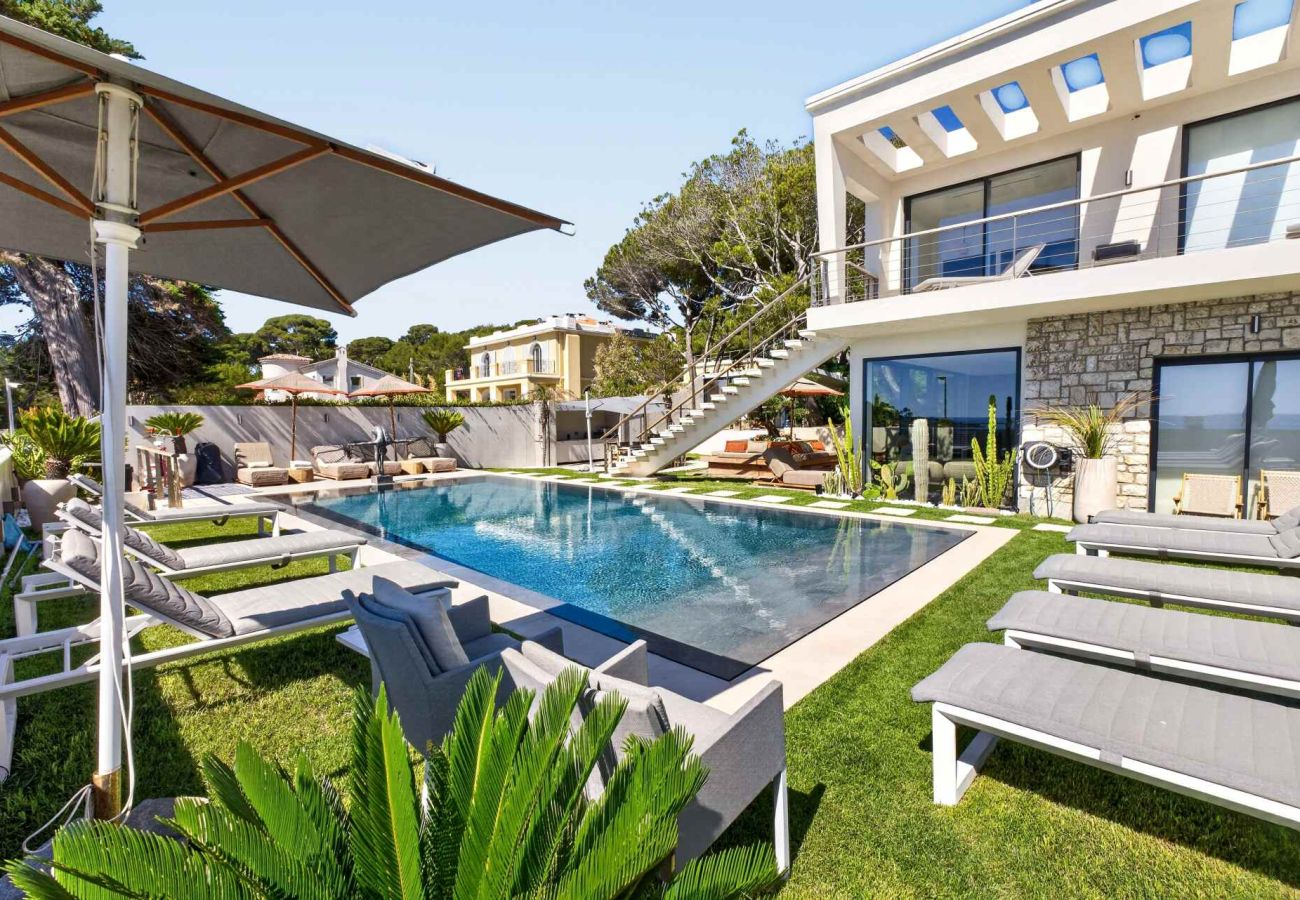 Villa en Antibes - Villa Houmoana Cap d'Antibes Costa de Azul 5-BD
