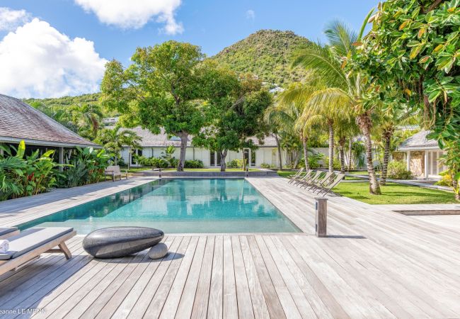 VILLA MANOIR DE LORIENT ST BARTH 7-BD