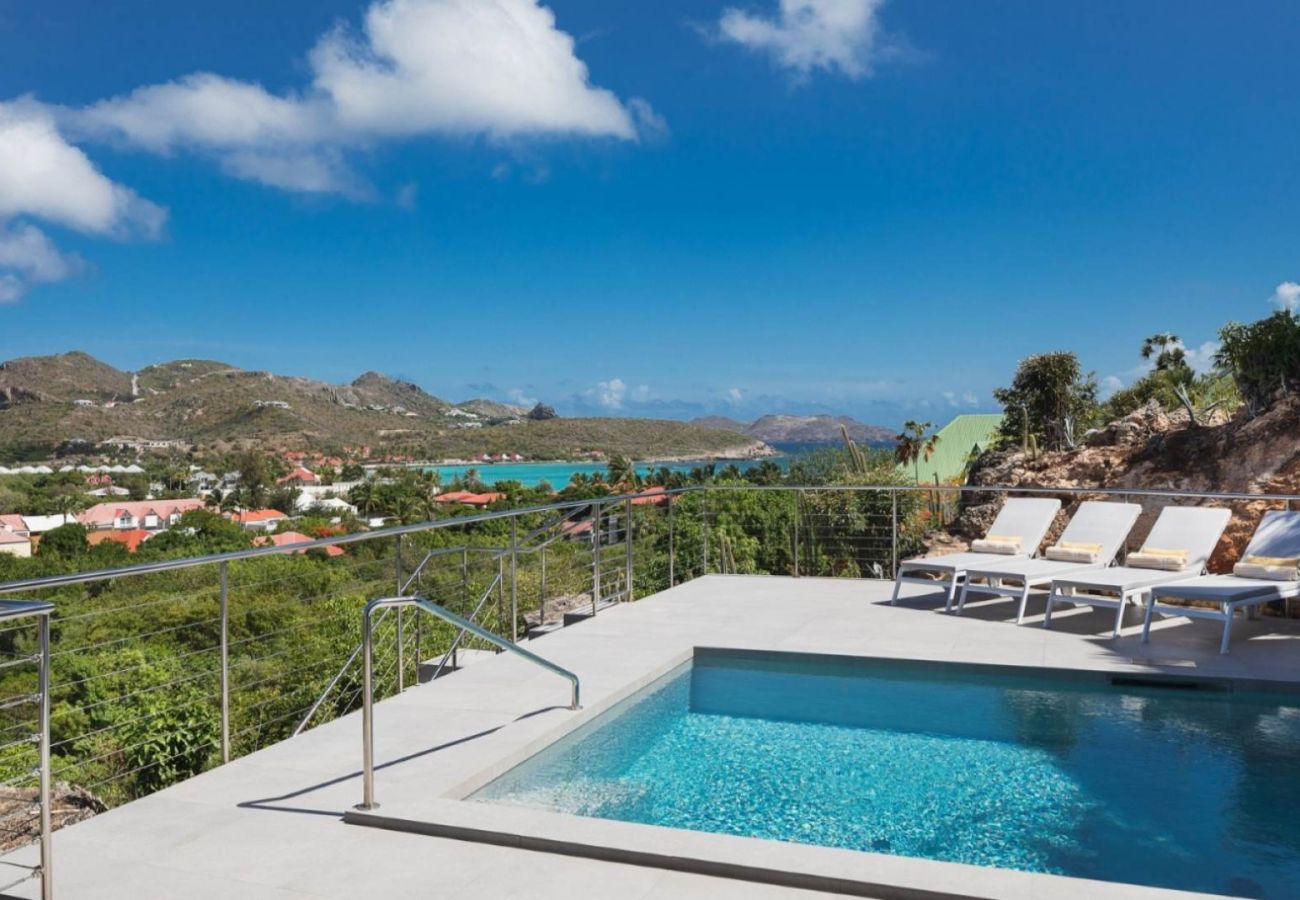 Villa Astra à St Barth dans quartier prisé de St Jean pour 6 personnes