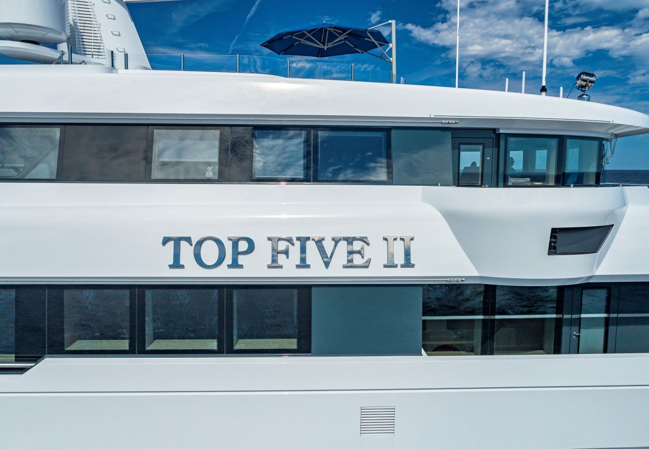 Bateau à Saint Barthélemy - YACHT TOP FIVE II  6-BD