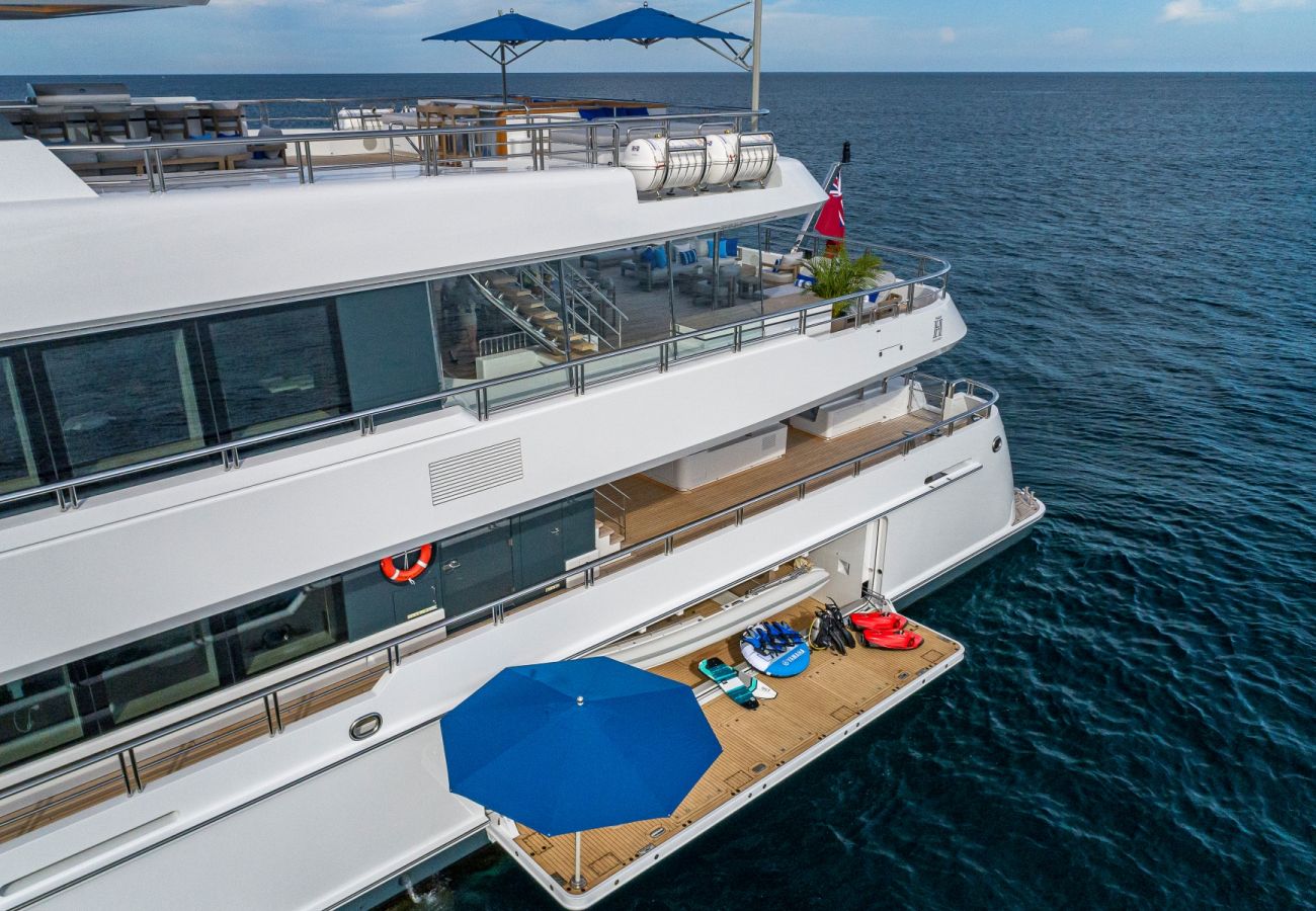 Bateau à Saint Barthélemy - YACHT TOP FIVE II  6-BD