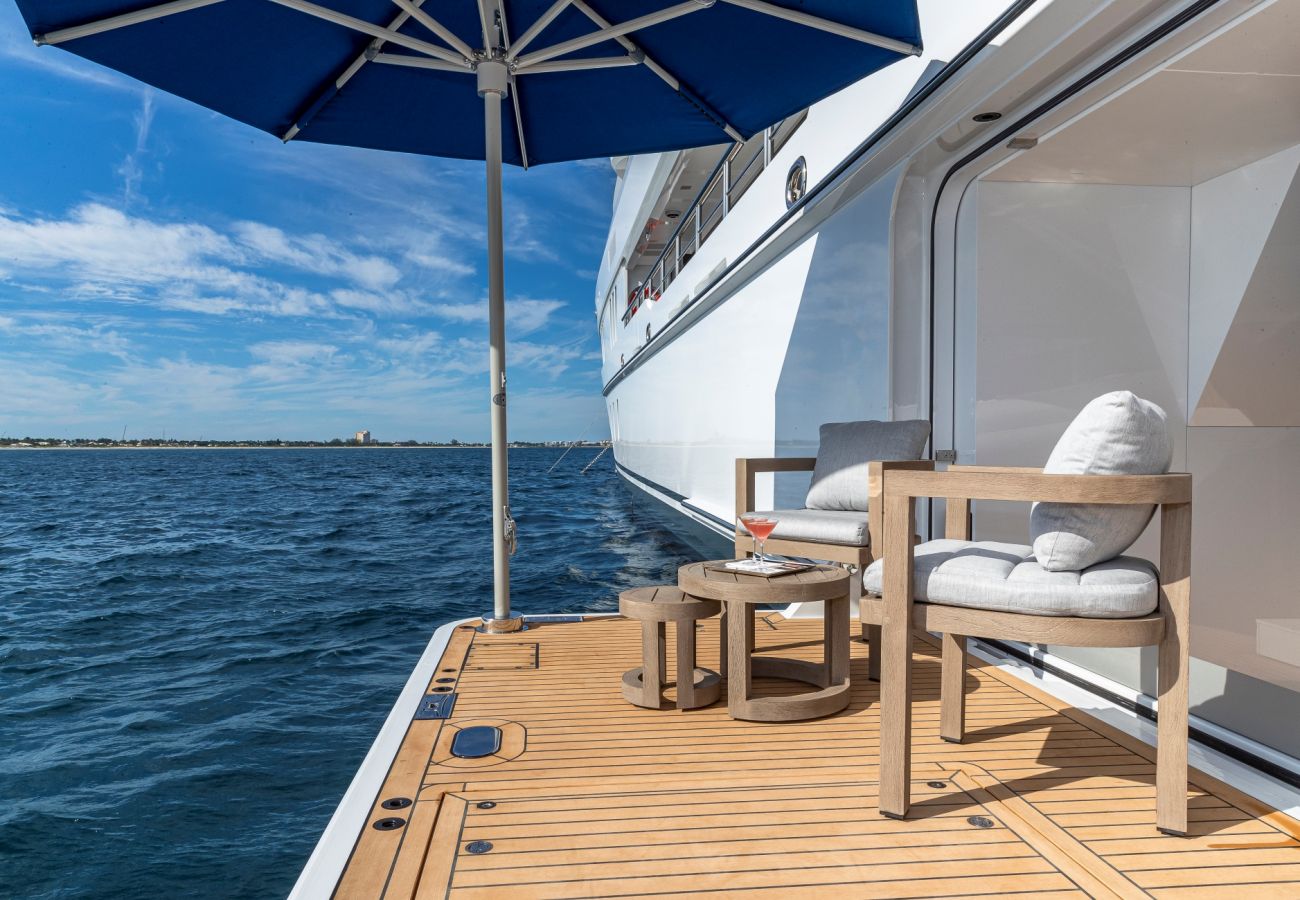Bateau à Saint Barthélemy - YACHT TOP FIVE II  6-BD