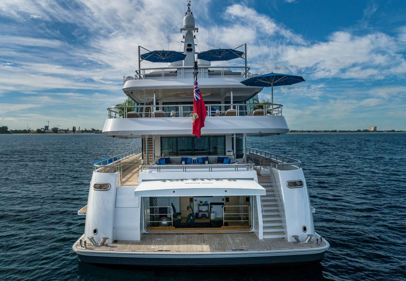 Bateau à Saint Barthélemy - YACHT TOP FIVE II  6-BD