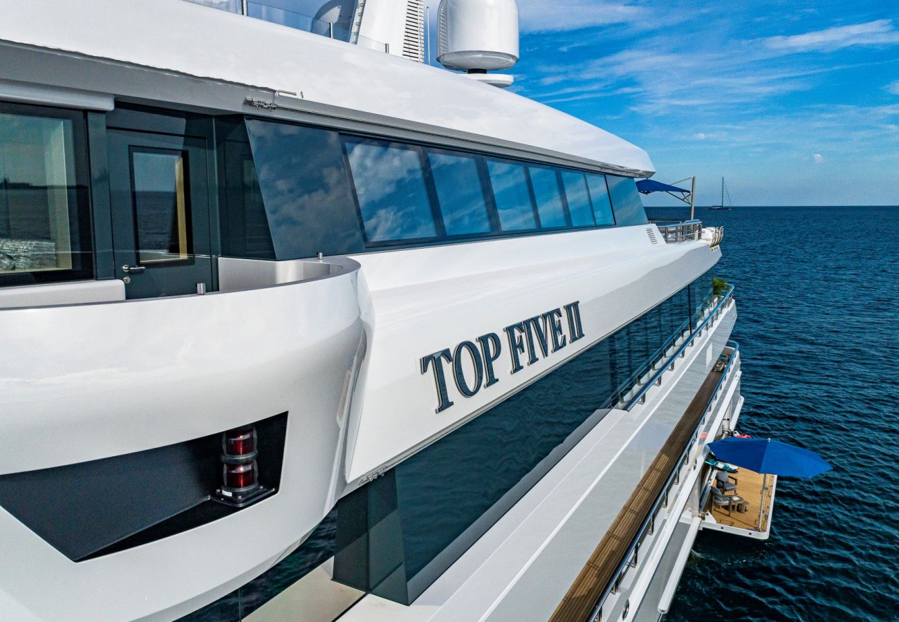 Bateau à Saint Barthélemy - YACHT TOP FIVE II  6-BD