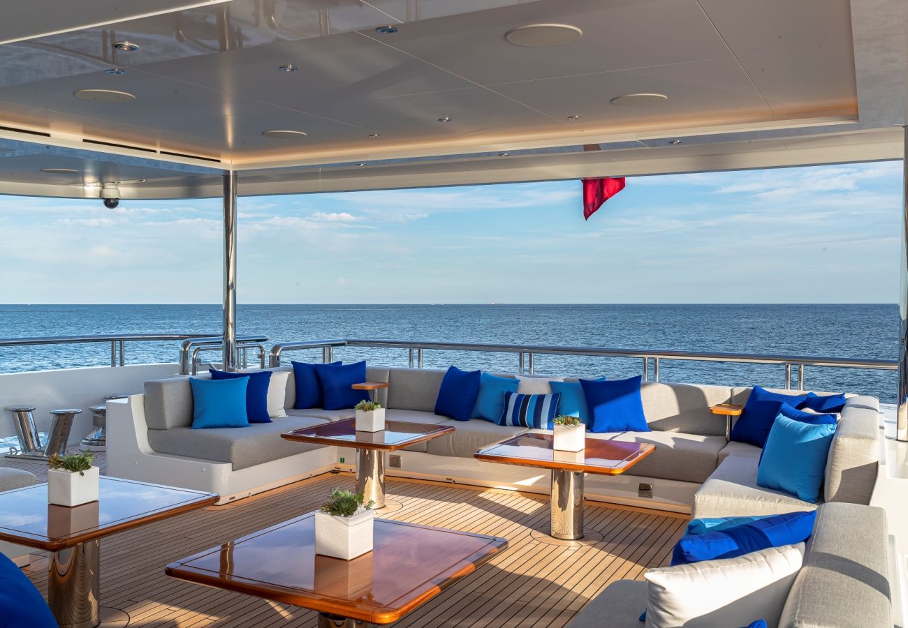 Bateau à Saint Barthélemy - YACHT TOP FIVE II  6-BD