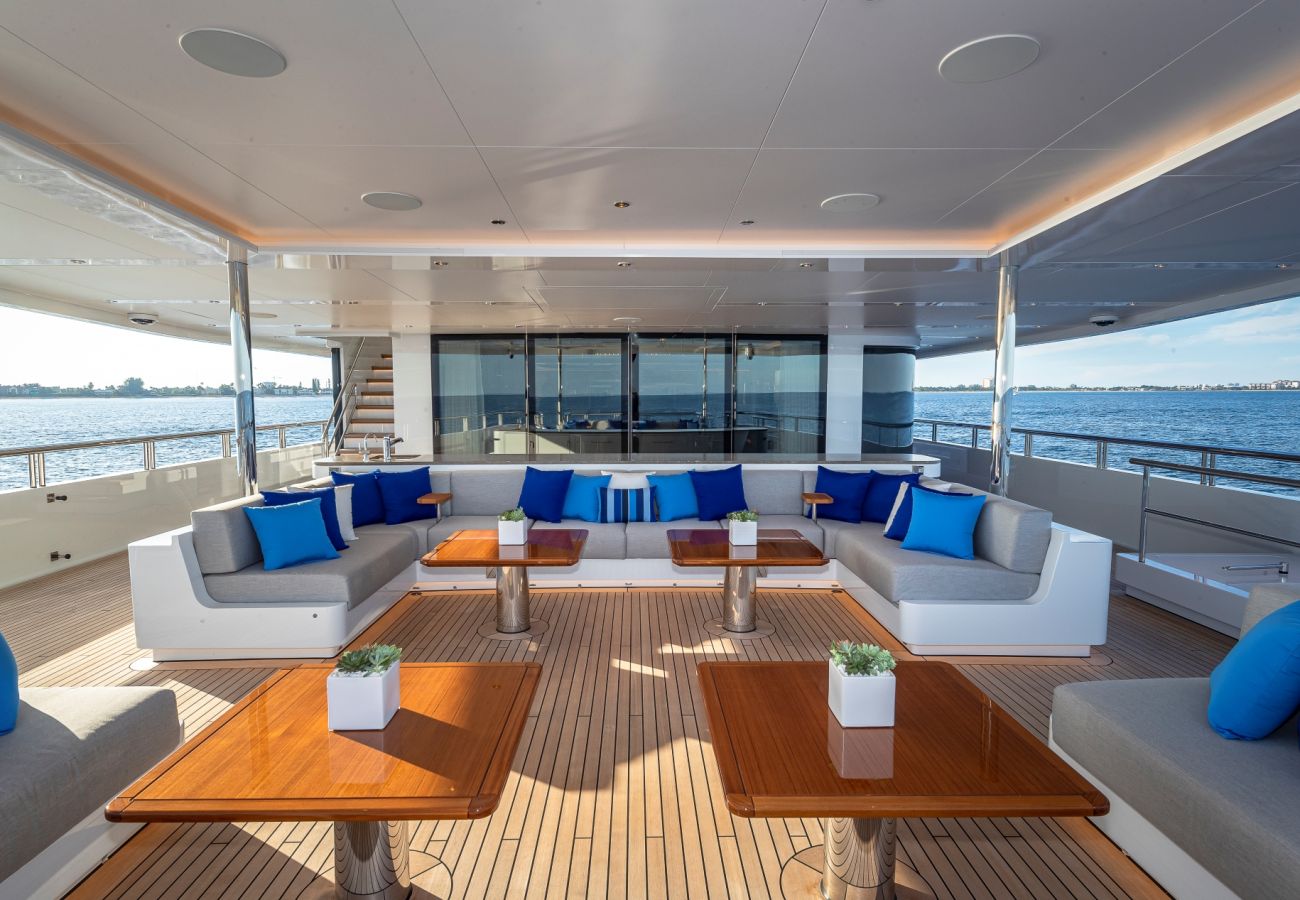 Bateau à Saint Barthélemy - YACHT TOP FIVE II  6-BD