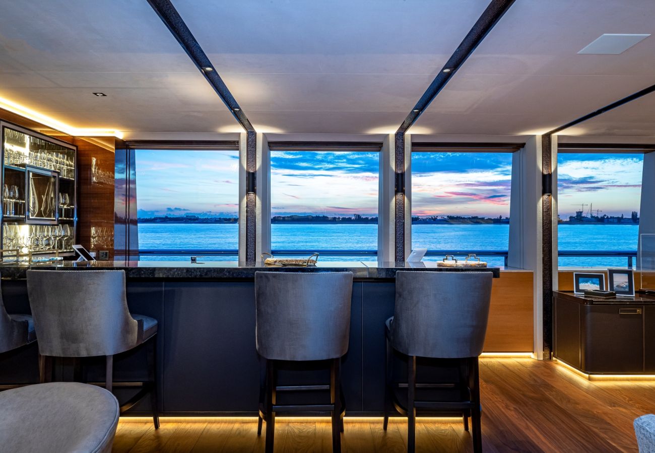 Bateau à Saint Barthélemy - YACHT TOP FIVE II  6-BD