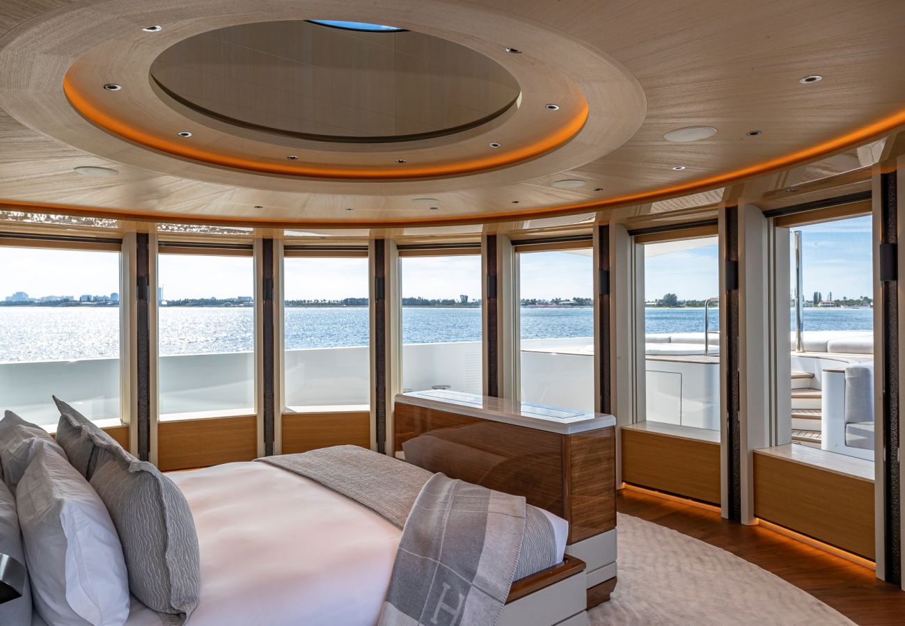 Bateau à Saint Barthélemy - YACHT TOP FIVE II  6-BD