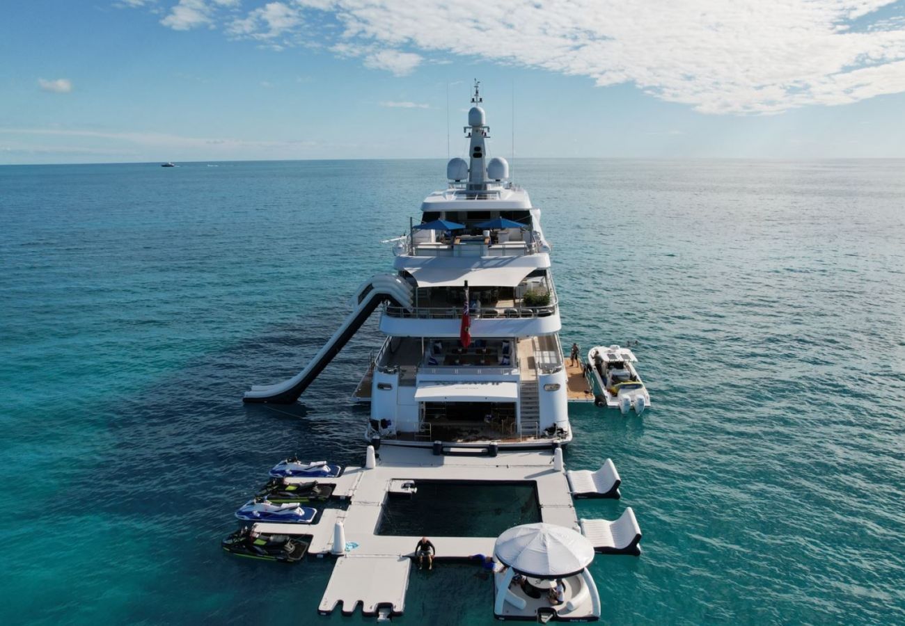 Bateau à Saint Barthélemy - YACHT TOP FIVE II  6-BD