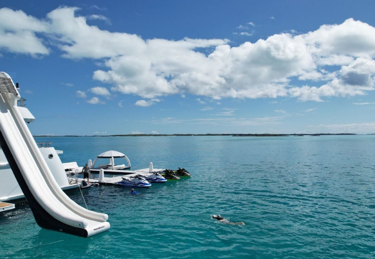 Bateau à Saint Barthélemy - YACHT TOP FIVE II  6-BD