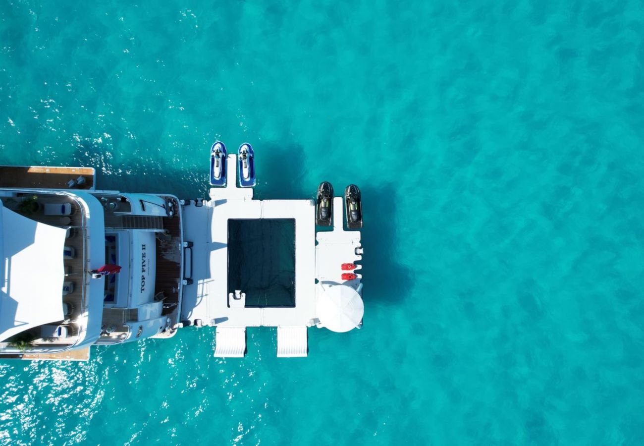 Bateau à Saint Barthélemy - YACHT TOP FIVE II  6-BD