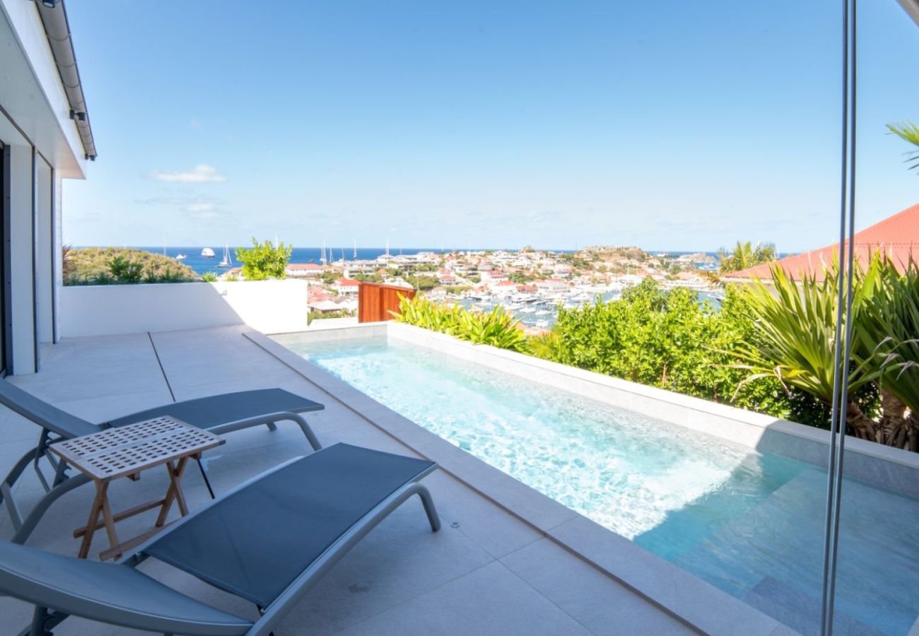 Villa Les Grenadines à Gustavia St Barth avec vue sur le port pour 6 personnes