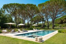Villa Alocasia St Tropez pour 10 personnes