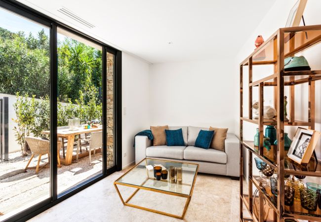Villa à La Croix-Valmer - Villa Colibri St Tropez Côte d'Azur 10-bd Villa à La Croix-Valmer - Villa Colibri St Tropez Côte d'Azur 10-bd