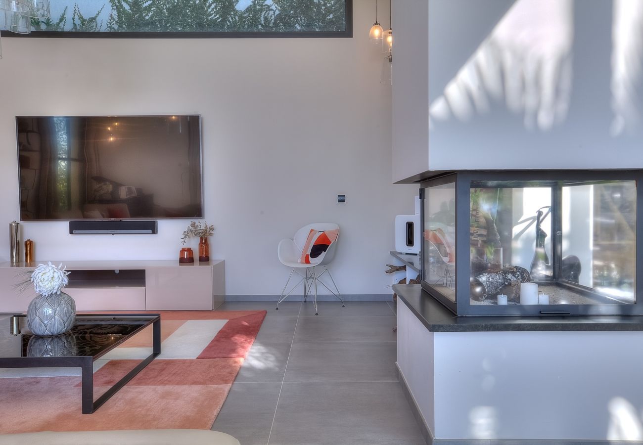 Villa in Mouans-Sartoux - Villa Medinilla Mouans-Sartoux French Riviera 5-bd