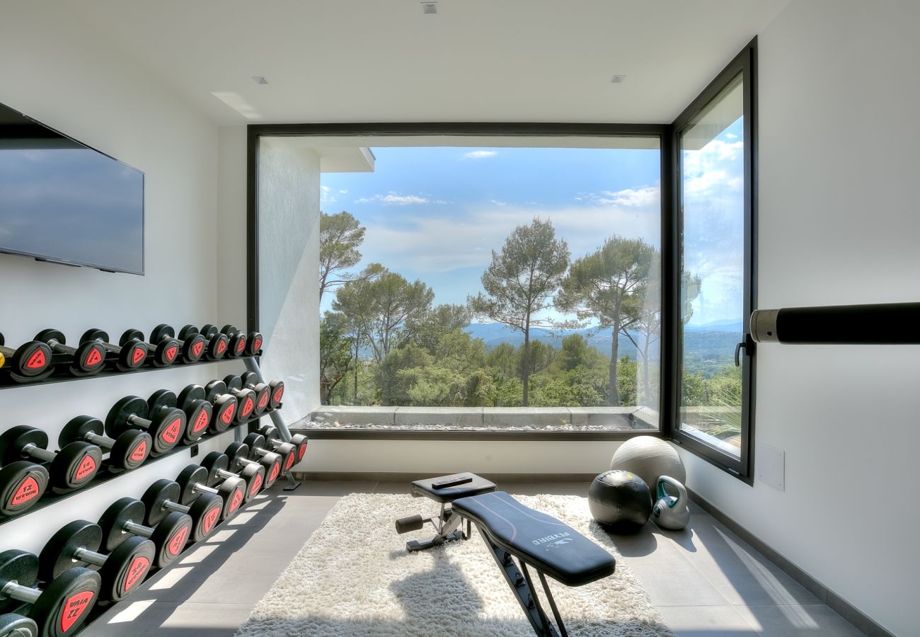 Villa in Mouans-Sartoux - Villa Medinilla Mouans-Sartoux French Riviera 5-bd