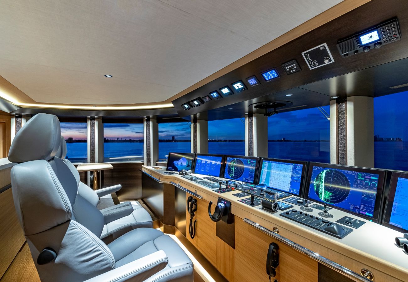 Boat in Saint Barthélemy - YACHT TOP FIVE II  6-BD
