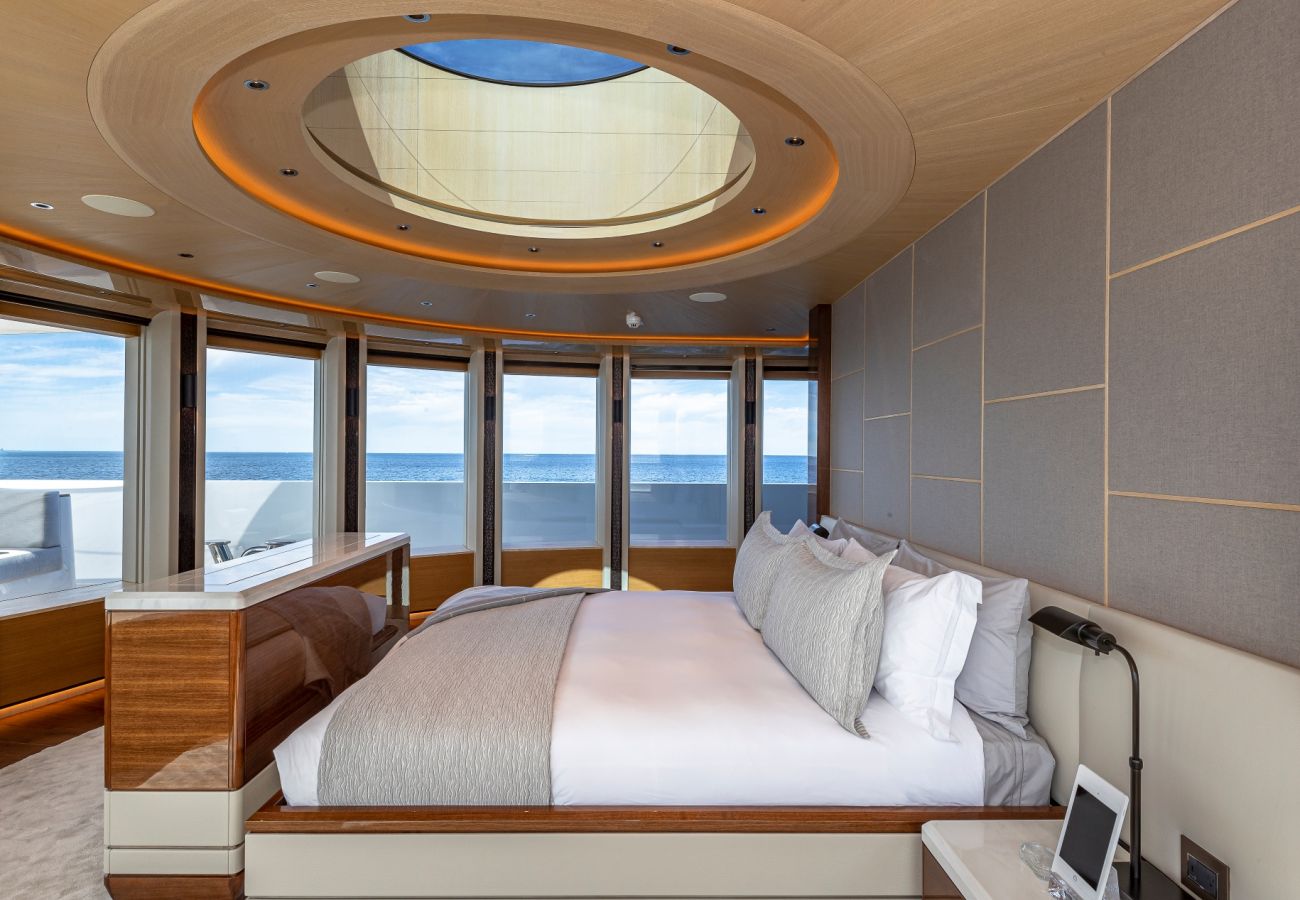 Boat in Saint Barthélemy - YACHT TOP FIVE II  6-BD