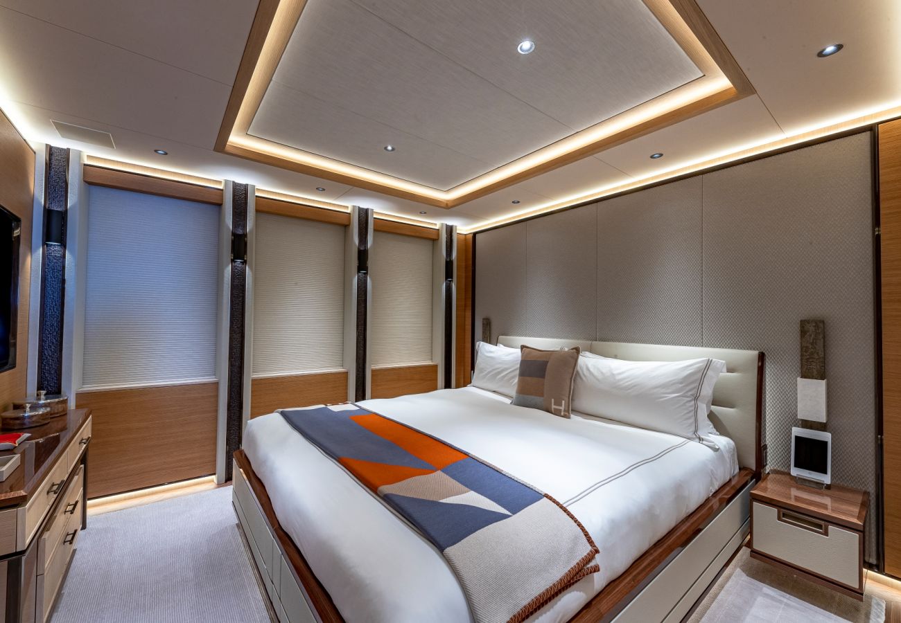 Boat in Saint Barthélemy - YACHT TOP FIVE II  6-BD
