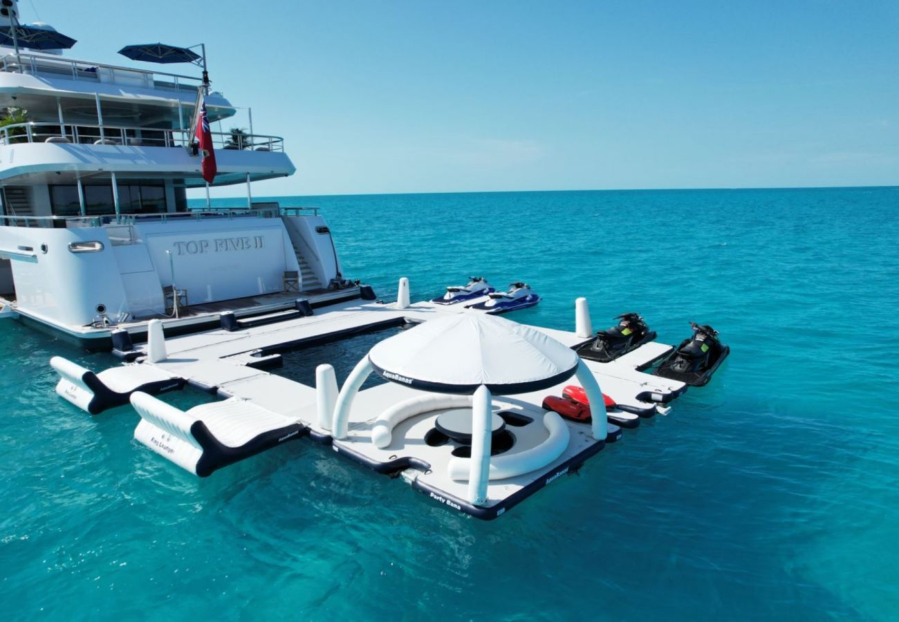 Boat in Saint Barthélemy - YACHT TOP FIVE II  6-BD