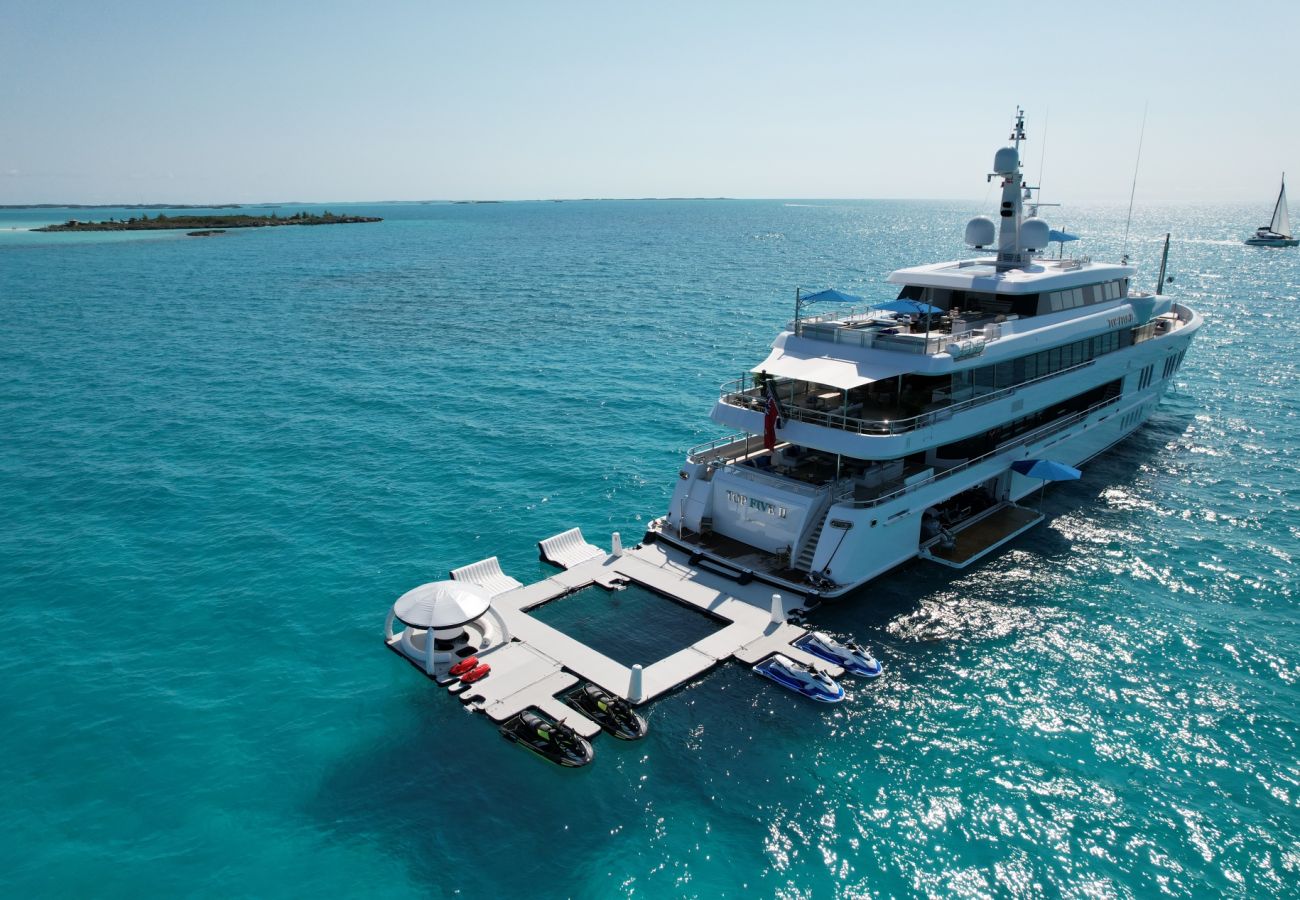 Boat in Saint Barthélemy - YACHT TOP FIVE II  6-BD