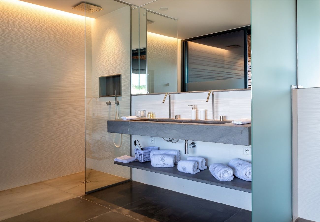 Villa in Saint Barthélemy - Villa June St Barths 5-bd
