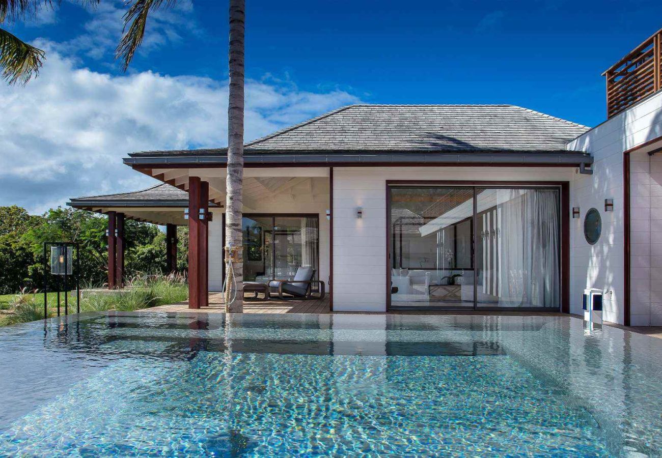 Villa in Saint Barthélemy - Villa Blanc Bleu St Barths 4-bd