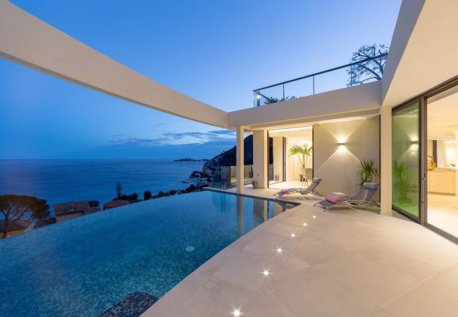 Villa in Eze - Villa Paradise Eze French Riviera 5-bd Villa in Eze - Villa Paradise Eze French Riviera 5-bd