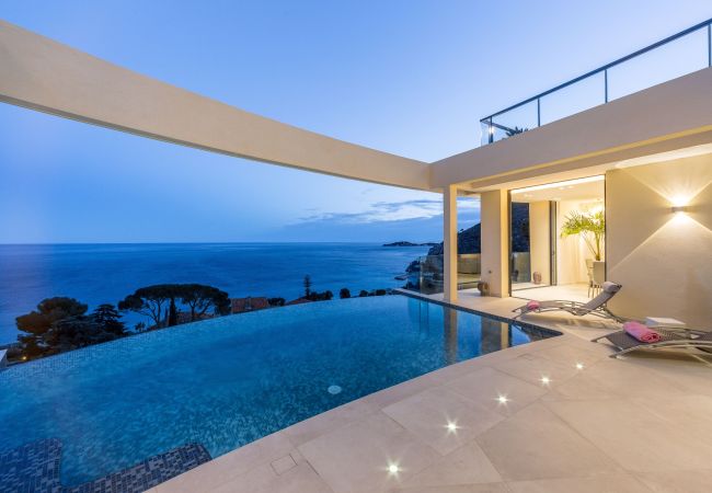 Villa in Eze - Villa Paradise Eze French Riviera 5-bd Villa in Eze - Villa Paradise Eze French Riviera 5-bd