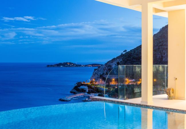 Villa in Eze - Villa Paradise Eze French Riviera 5-bd Villa in Eze - Villa Paradise Eze French Riviera 5-bd