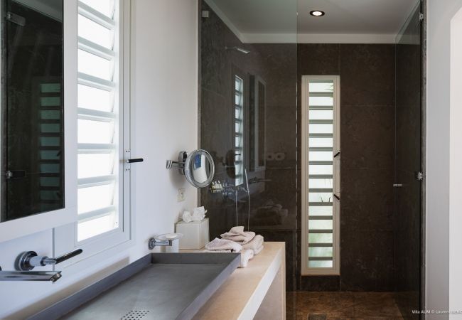 Villa in Saint Barthélemy - Villa Aum St Barths 5-bd Villa in Saint Barthélemy - Villa Aum St Barths 5-bd