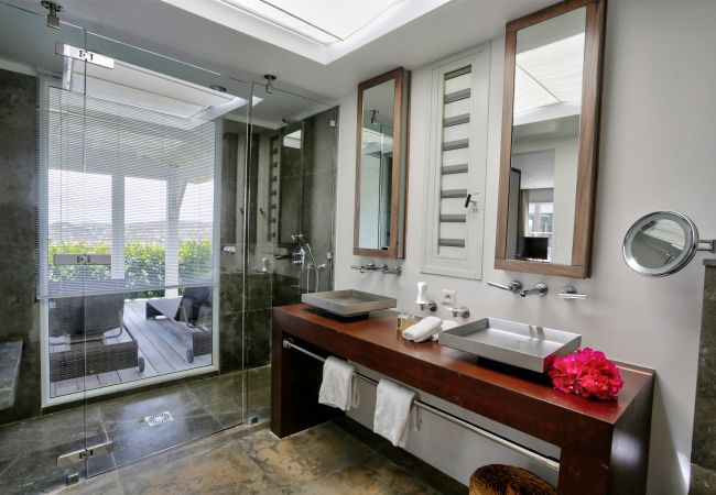 Villa in Saint Barthélemy - Villa Aum St Barths 5-bd Villa in Saint Barthélemy - Villa Aum St Barths 5-bd