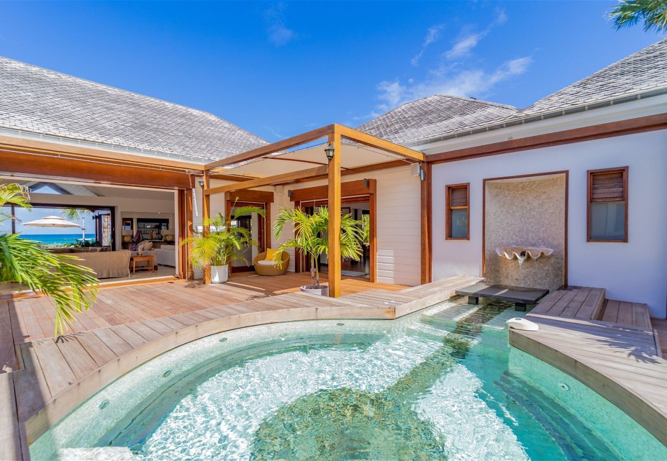 Villa in Saint Barthélemy - Villa La Plage St Barths 6-bd