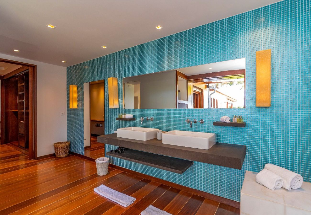 Villa in Saint Barthélemy - Villa La Plage St Barths 6-bd
