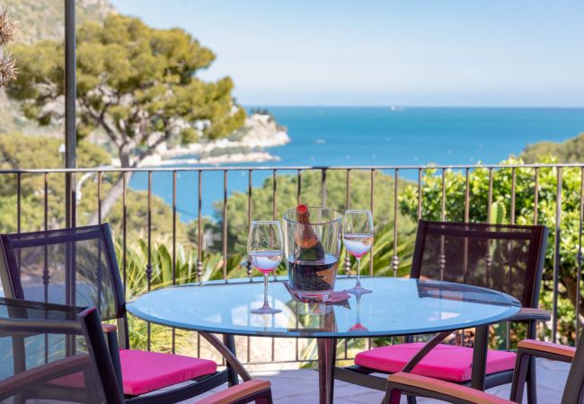 Villa in Eze - Villa Panorama Eze French Riviera 5-bd Villa in Eze - Villa Panorama Eze French Riviera 5-bd