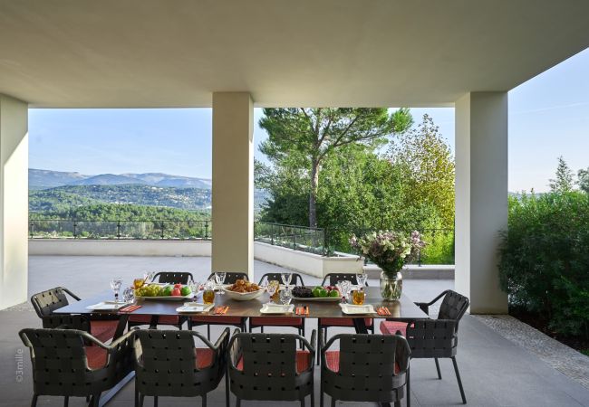 Villa in Tourrettes - VILLA CALATHEA TOURRETTES FRENCH RIVIERA  5-BD