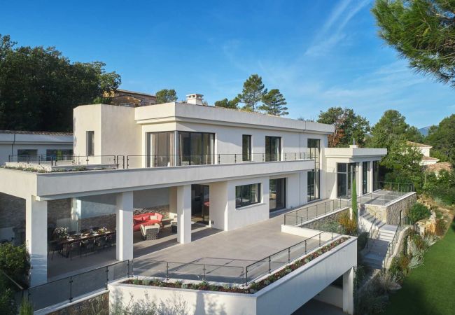 Villa in Tourrettes - Villa Calathéa Tourrettes French Riviera 5-bd Villa in Tourrettes - Villa Calathéa Tourrettes French Riviera 5-bd