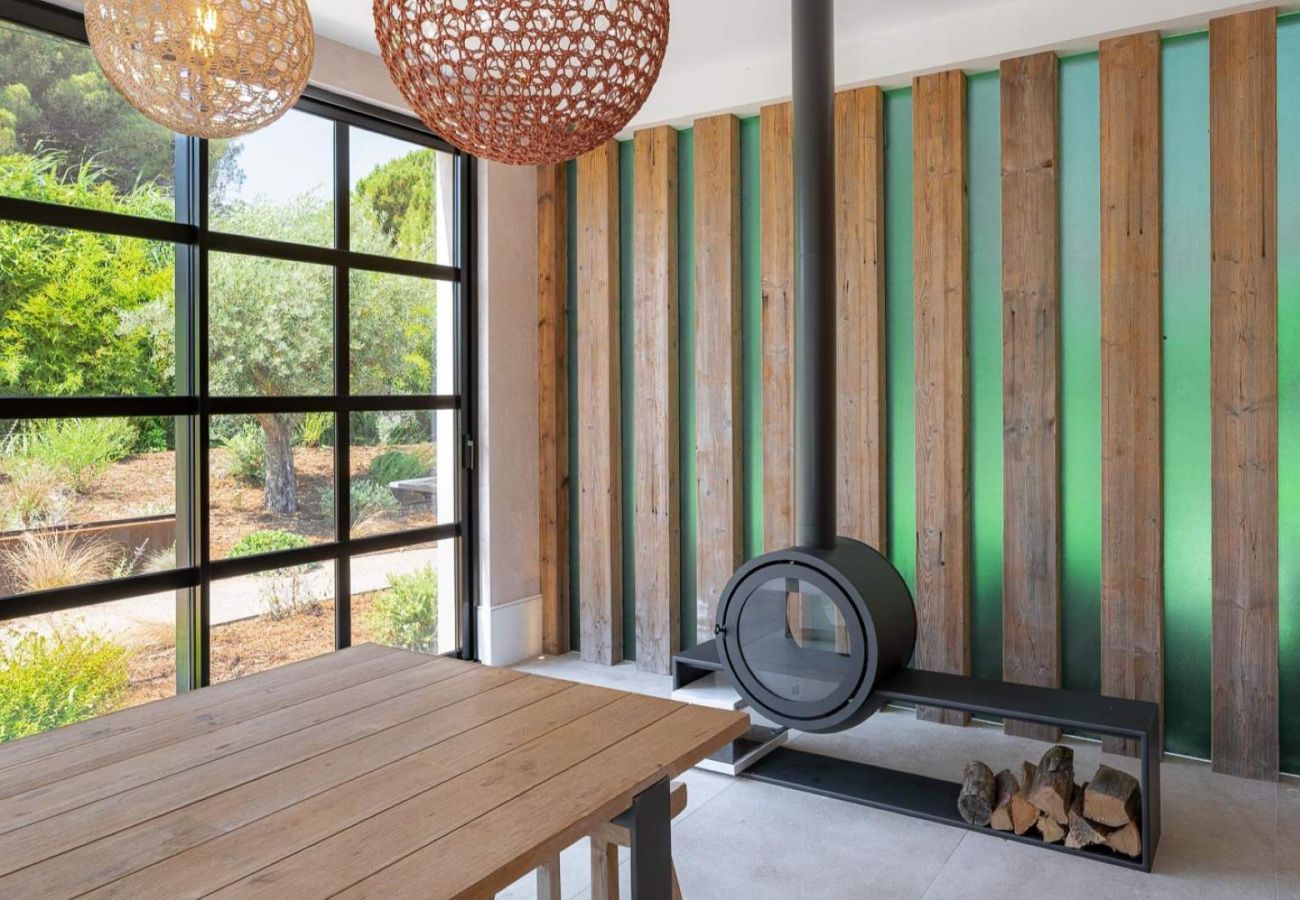 Villa in Ramatuelle - Villa Alocasia St Tropez French Riviera 5-bd