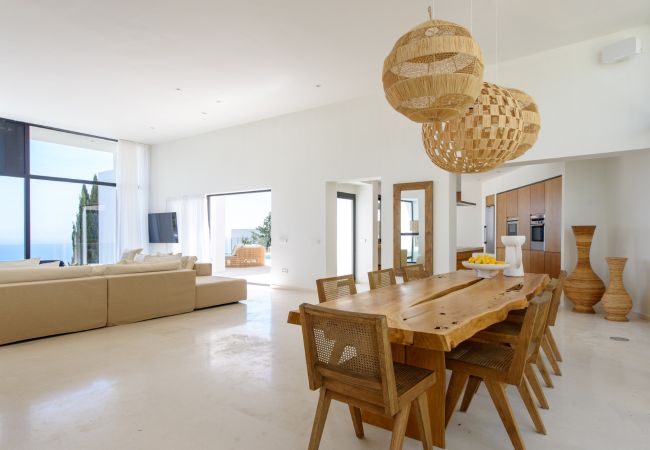 Villa in Santa Eulalia des Riu - Villa Valentina Ibiza 5-bd Villa in Santa Eulalia des Riu - Villa Valentina Ibiza 5-bd