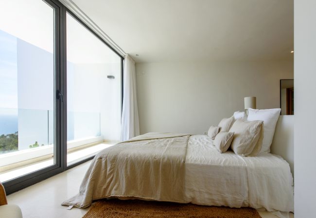 Villa in Santa Eulalia des Riu - Villa Valentina Ibiza 5-bd Villa in Santa Eulalia des Riu - Villa Valentina Ibiza 5-bd