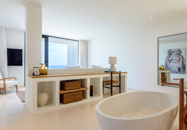 Villa in Santa Eulalia des Riu - Villa Valentina Ibiza 5-bd Villa in Santa Eulalia des Riu - Villa Valentina Ibiza 5-bd