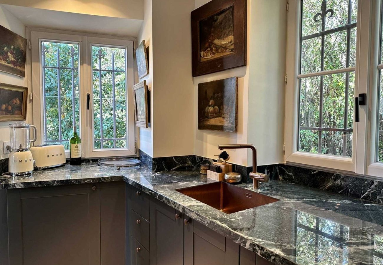 Villa in Cannes - Villa Saintpaulia Cannes French Riviera 5-bd
